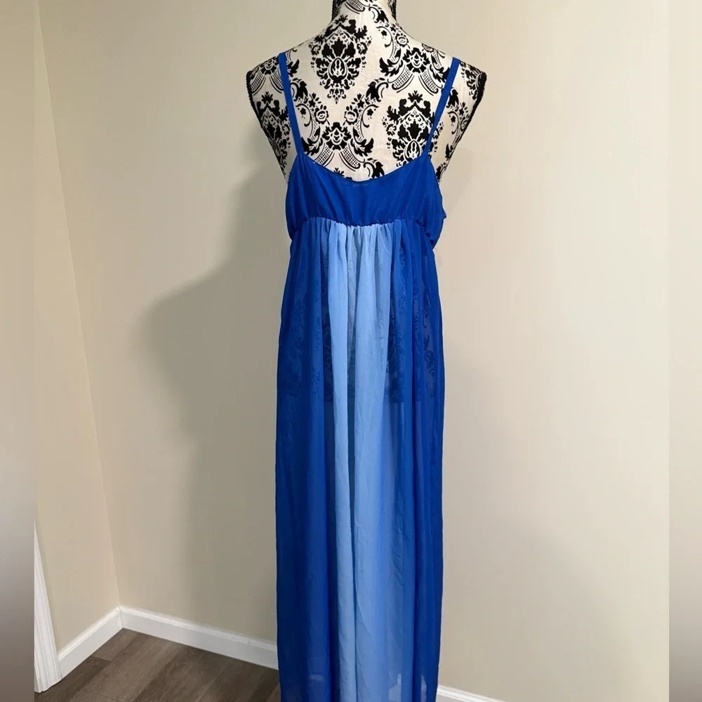 Oscar de la Rente Maxi Night Gown - Picture 5 of 7